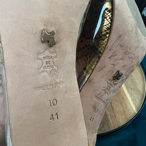 Blondish Berta Mustard Yellow Snakeskin Open Pointed Toe Mule Slip On Heels 10 - Picture 7 of 10